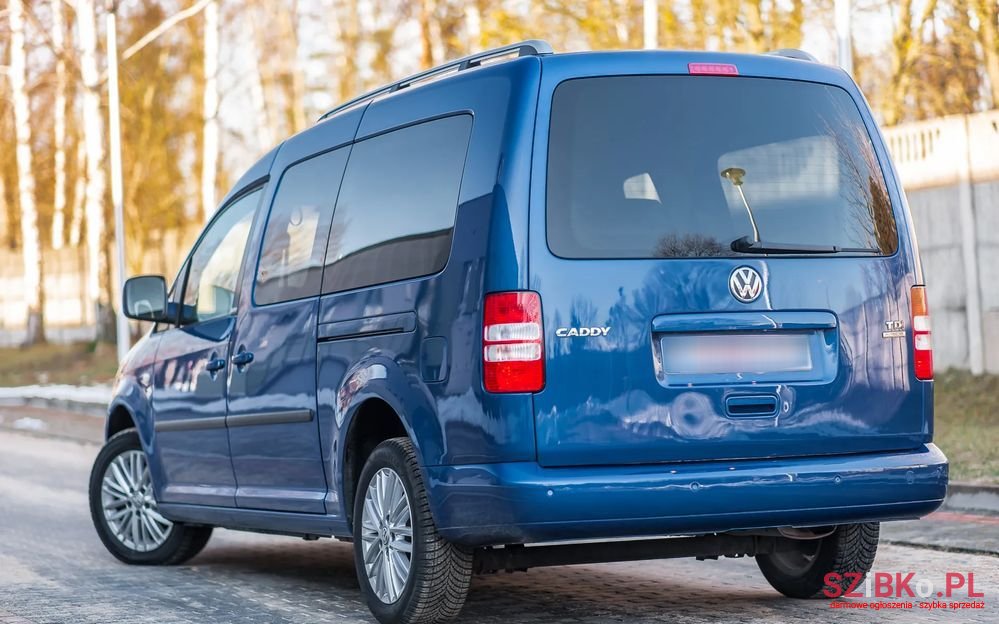 2015' Volkswagen Caddy photo #5
