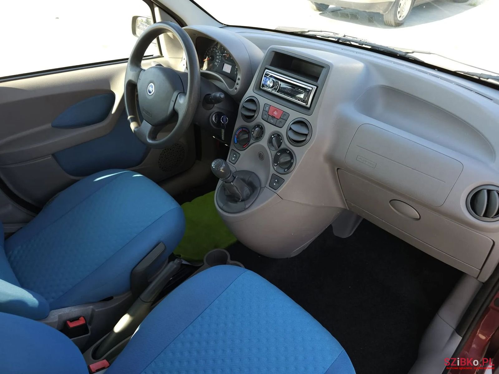 2006' Fiat Panda photo #2