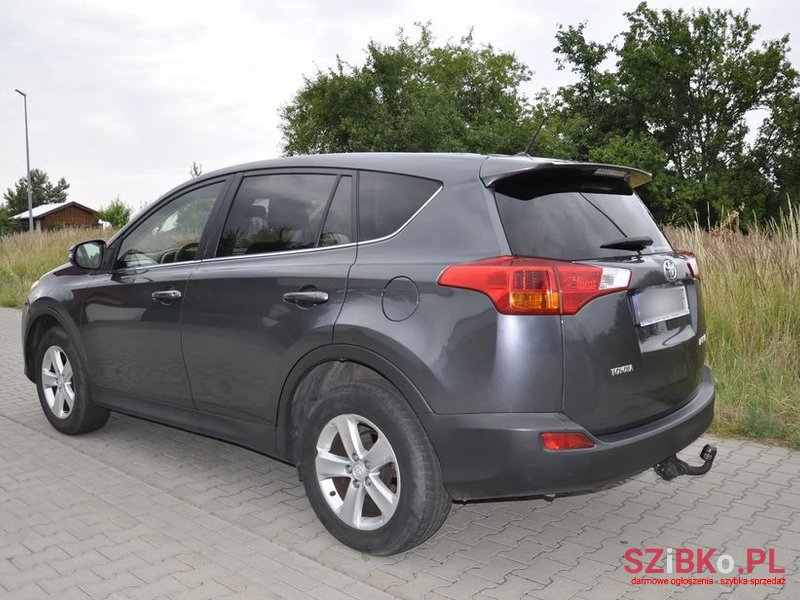 2013' Toyota RAV4 photo #5