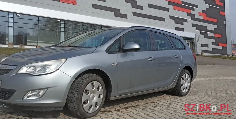2010' Opel Astra Iv 1.7 Cdti Essentia photo #6