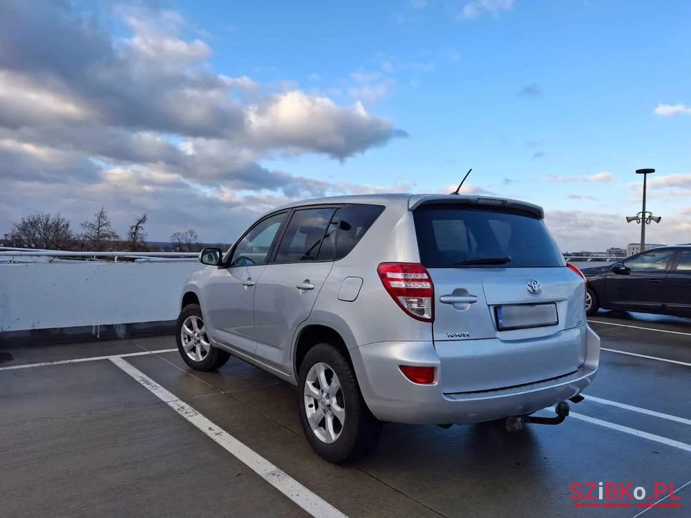 2010' Toyota RAV4 2.0 Vvt-I Premium photo #6