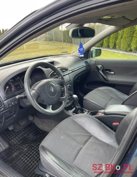 2005' Renault Laguna photo #5