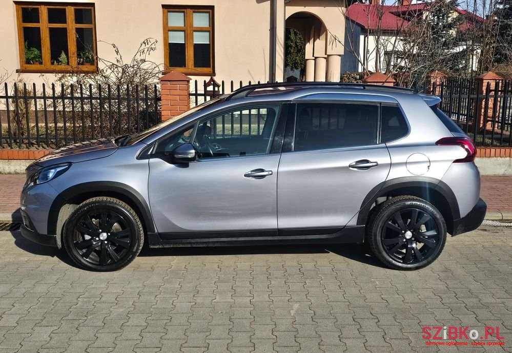 2018' Peugeot 2008 photo #3