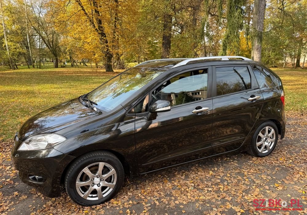 2007' Honda FR-V photo #4