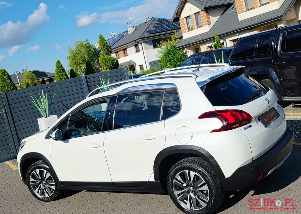 2019' Peugeot 2008 photo #4