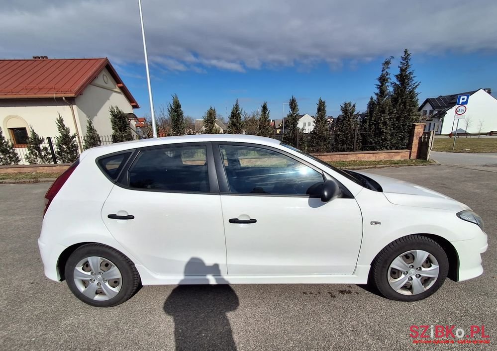 2012' Hyundai i30 1.4 Base photo #4