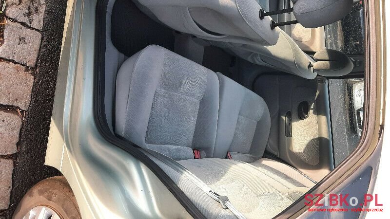 1999' Renault Laguna photo #5