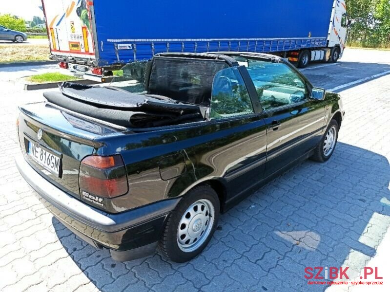 1995' Volkswagen Golf photo #2