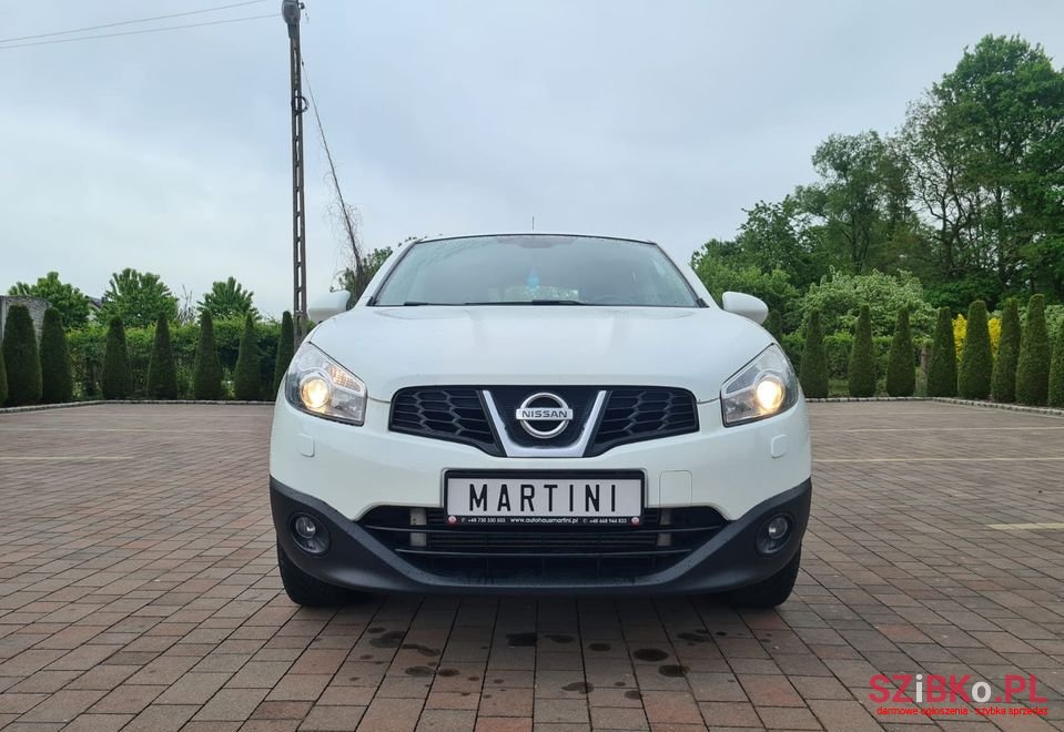 2011' Nissan Qashqai photo #2