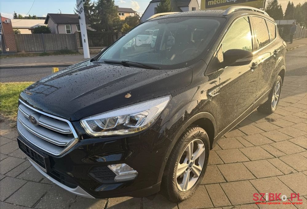2018' Ford Kuga 1.5 Ecoboost 2X4 Titanium photo #1