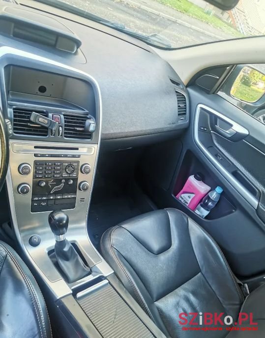 2010' Volvo Xc 60 photo #6