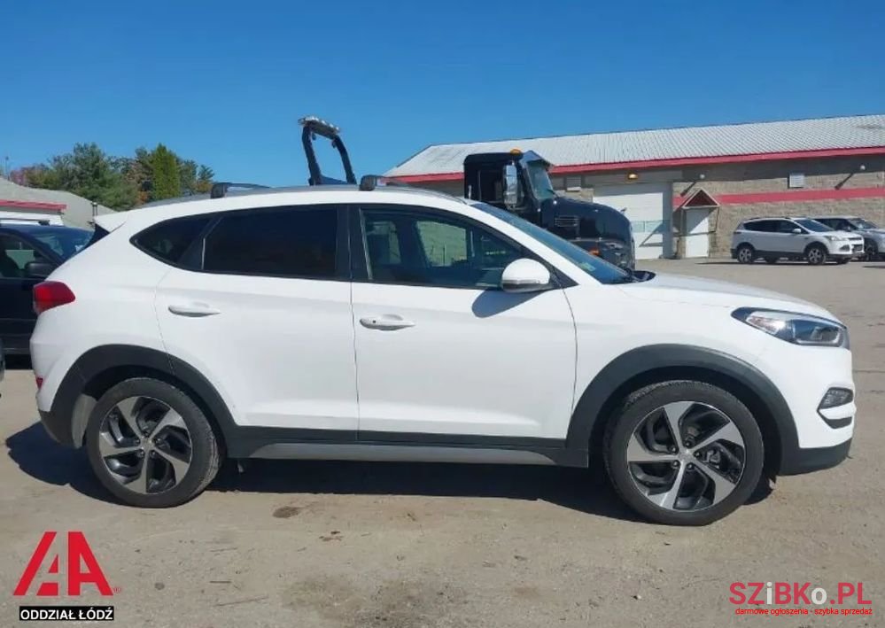2017' Hyundai Tucson photo #6