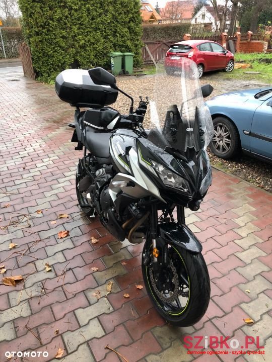 2019' Kawasaki Versys 650 photo #1