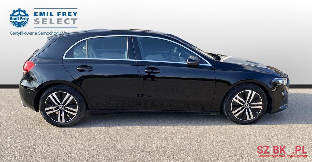 2022' Mercedes-Benz A-Class photo #6