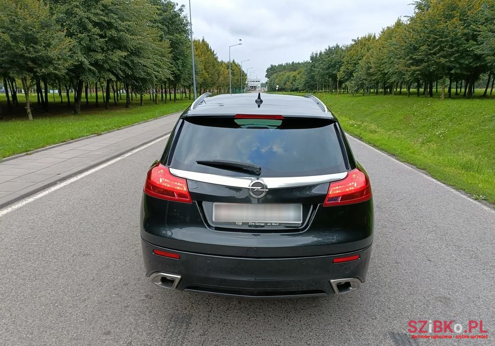 2011' Opel Insignia 2.8 V6 Turbo 4X4 Opc photo #4