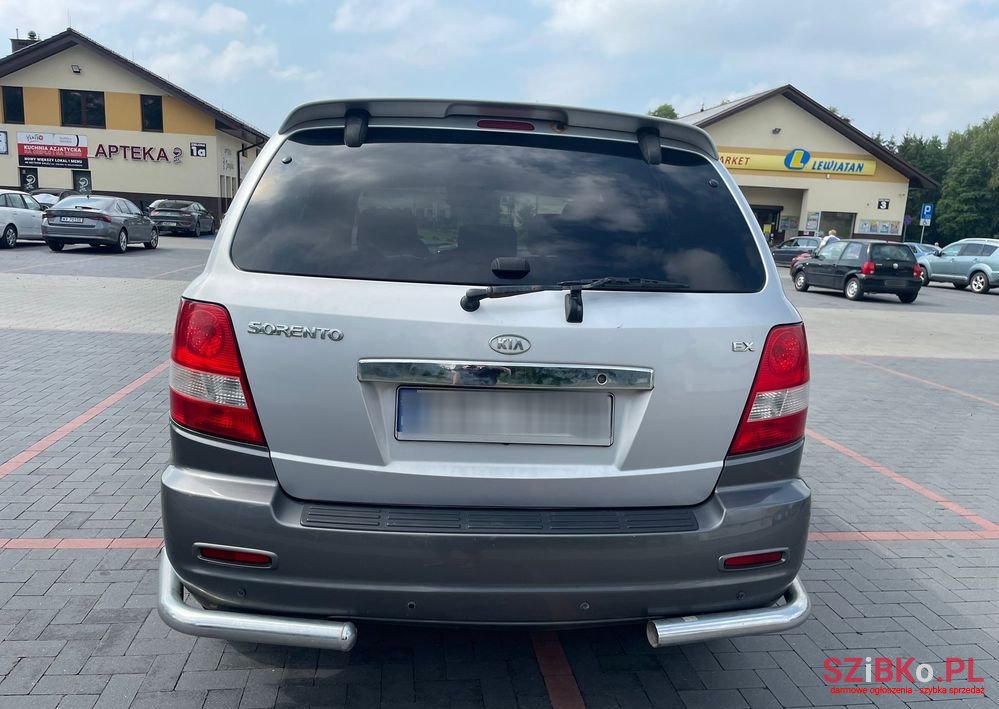 2004' Kia Sorento photo #5