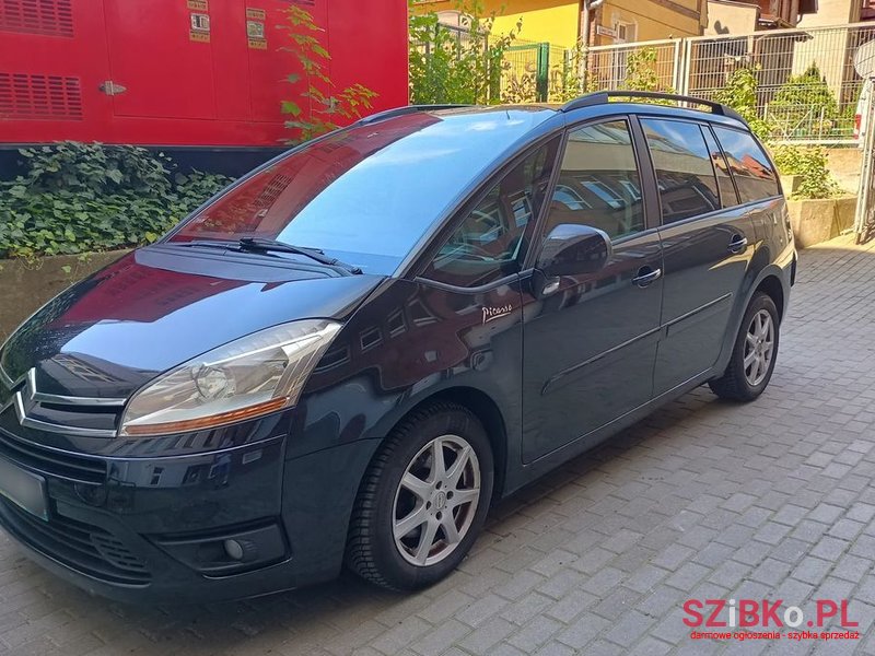 2010' Citroen C4 Grand Picasso photo #1