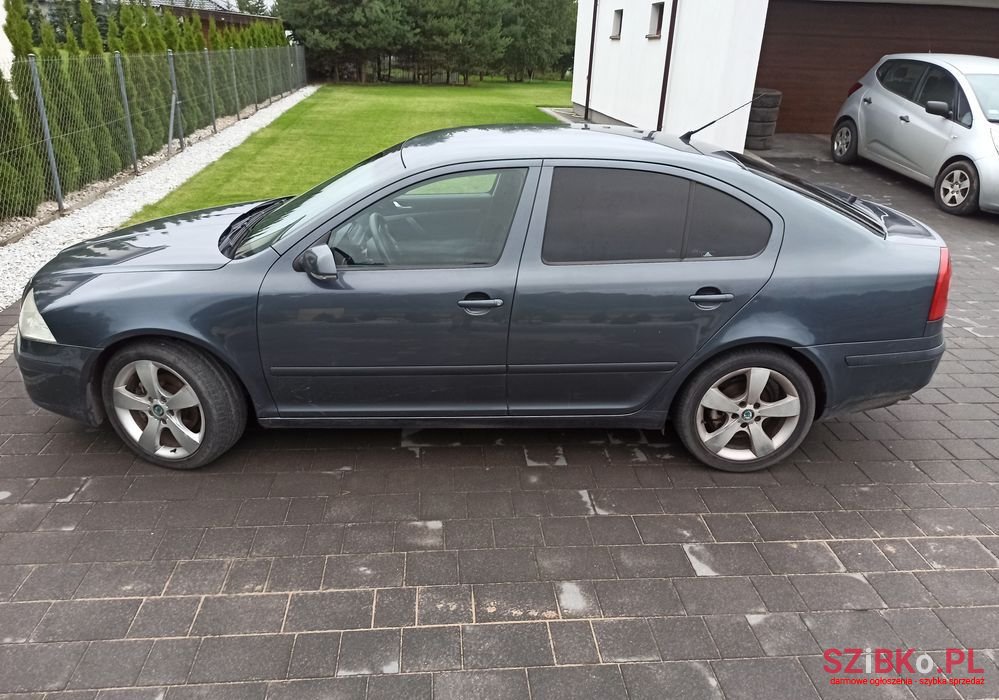 2007' Skoda Octavia photo #3