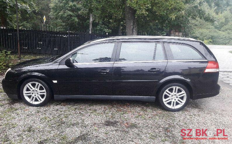 2004' Opel Vectra photo #1