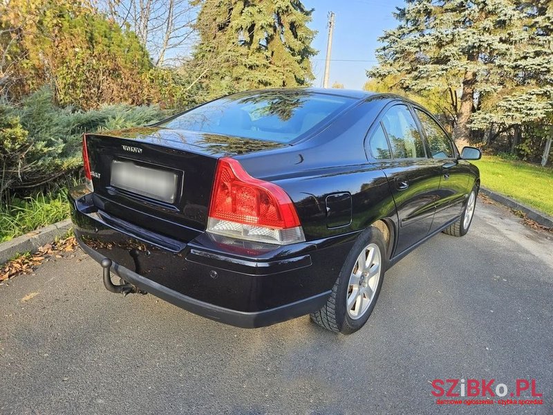 2006' Volvo S60 2.4 Edition photo #3