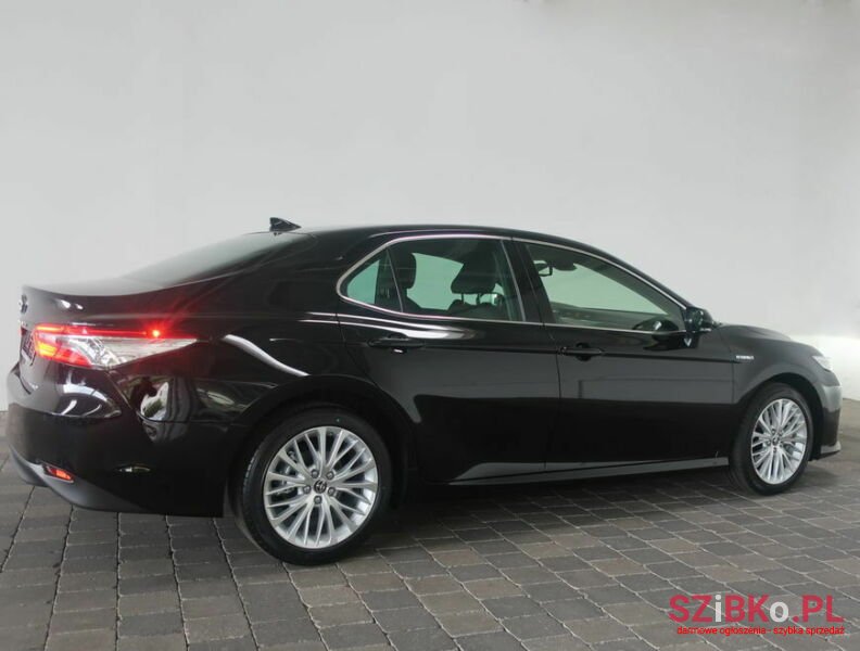 2019' Toyota Camry photo #3