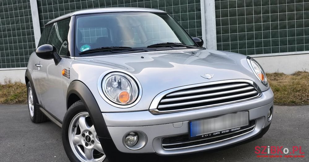 2008' MINI Cooper photo #1