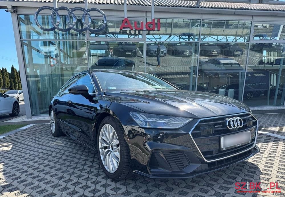 2020' Audi A7 photo #3