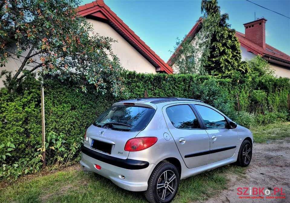 2004' Peugeot 206 photo #3