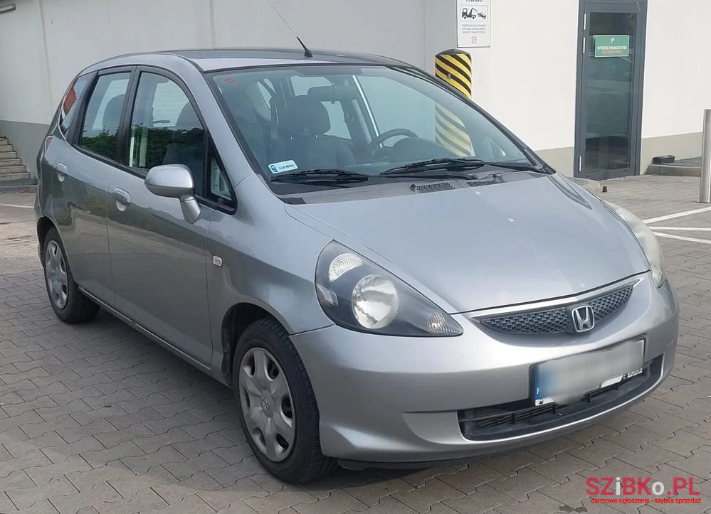 2005' Honda Jazz 1.2 Ls photo #2