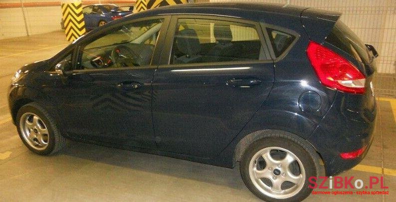 2009' Ford Fiesta photo #1