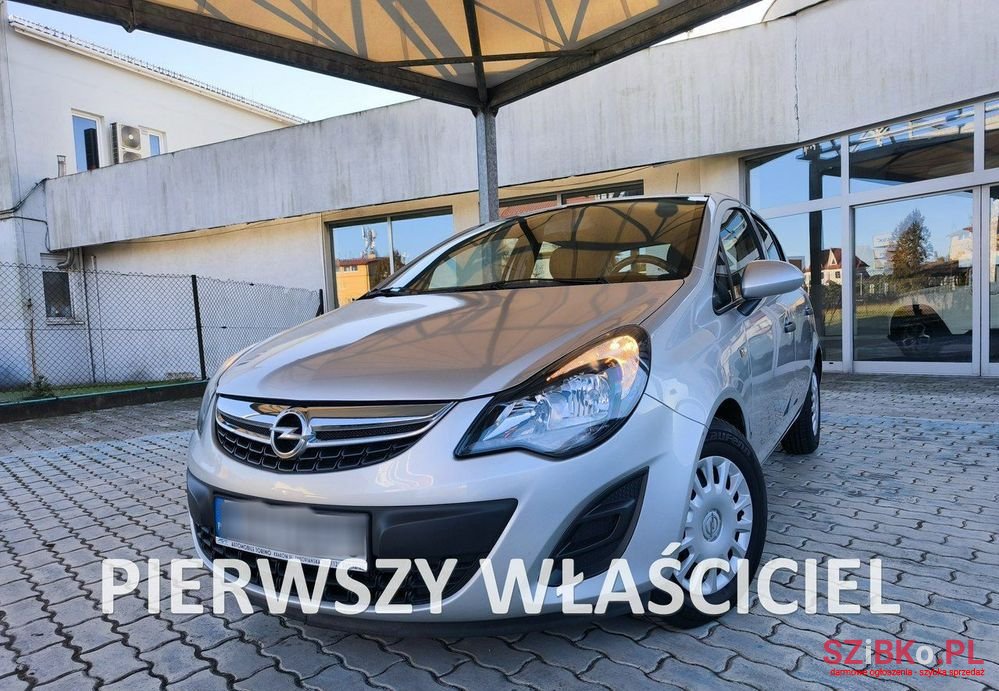 2014' Opel Corsa photo #1