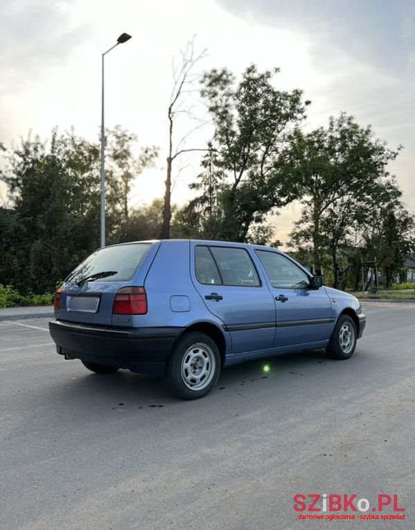 1994' Volkswagen Golf 1.6 photo #5
