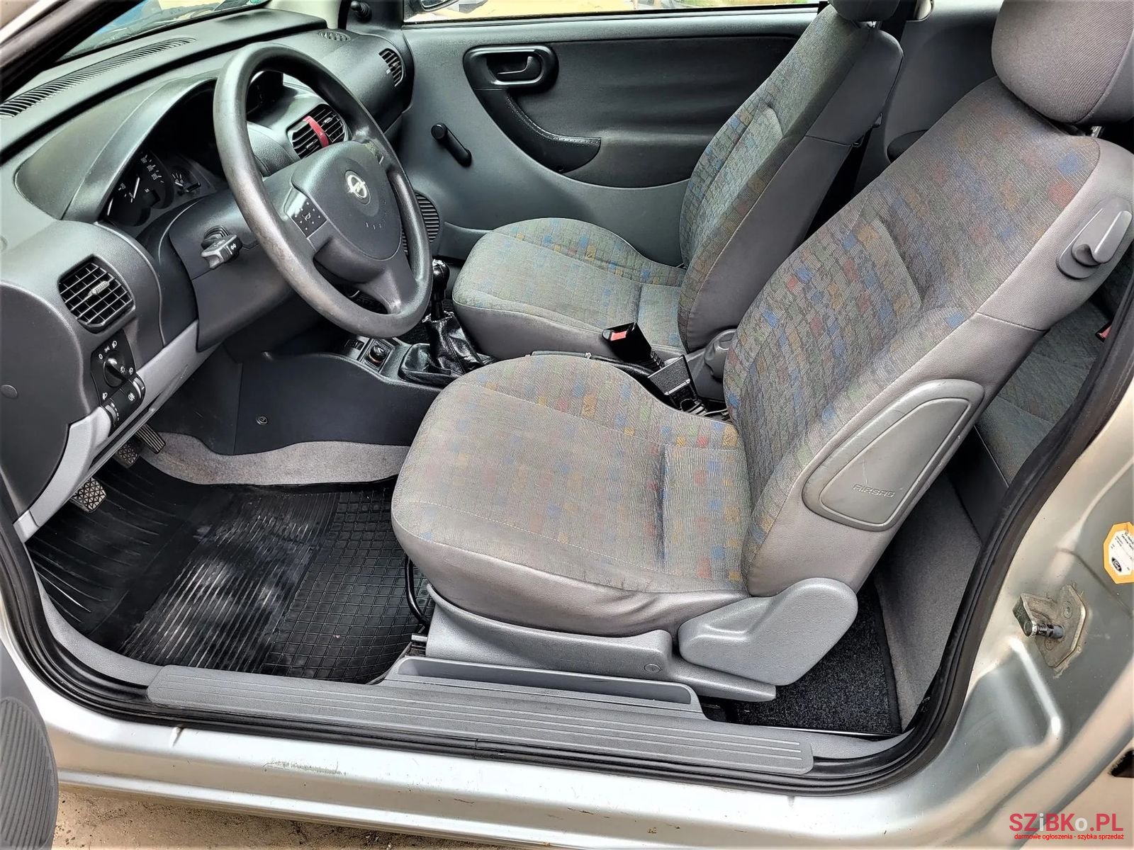 2001' Opel Corsa photo #5