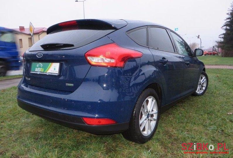 2015' Ford Focus photo #2