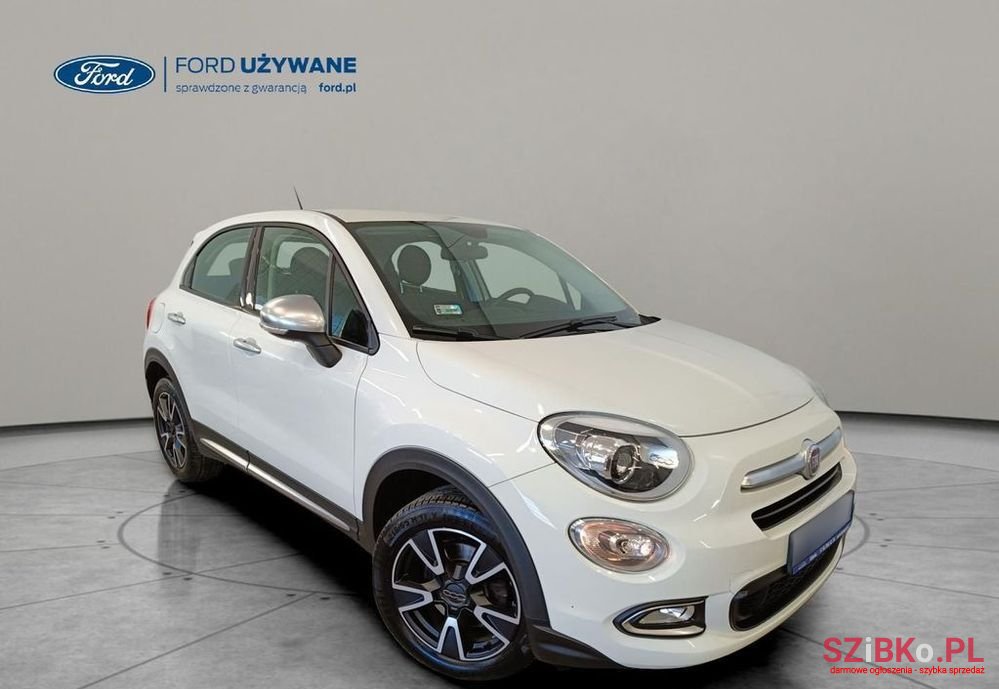 2017' Fiat 500X 1.6 E-Torq Mirror photo #1