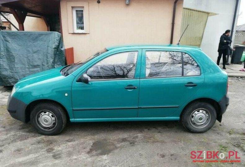 2003' Skoda Fabia photo #1