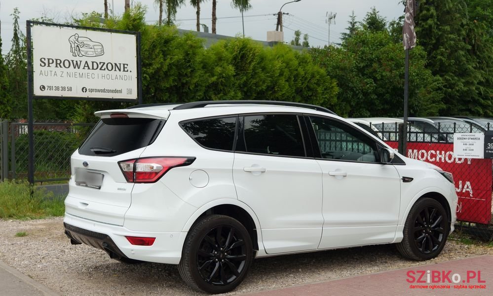 2017' Ford Kuga photo #4