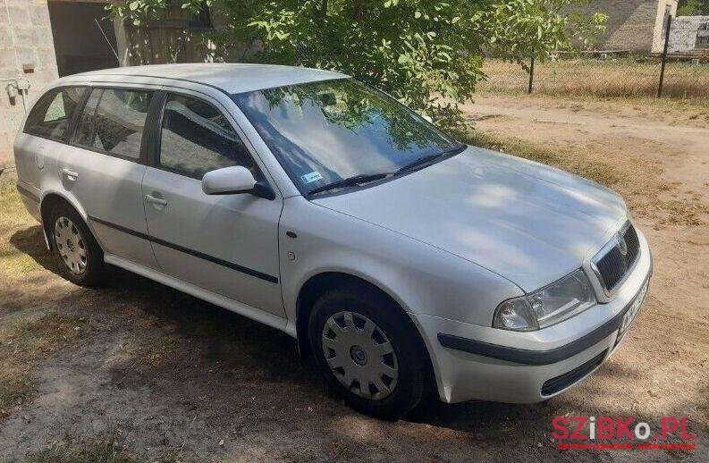 2000' Skoda Octavia photo #1