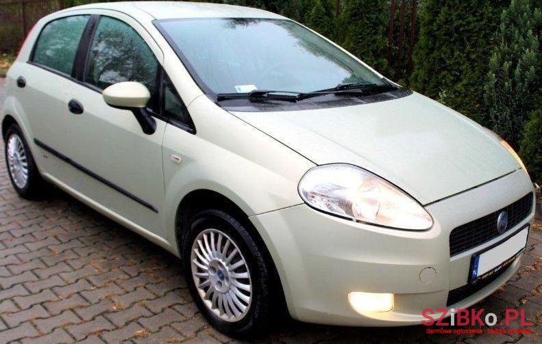 2006' Fiat Punto photo #1