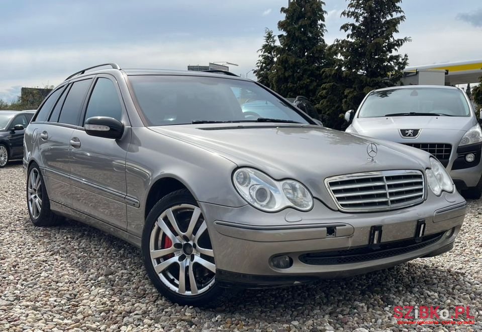 2003' Mercedes-Benz C-Class photo #1