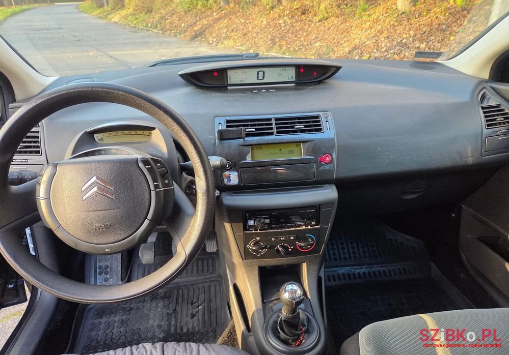 2006' Citroen C4 1.6 16V Impress photo #4
