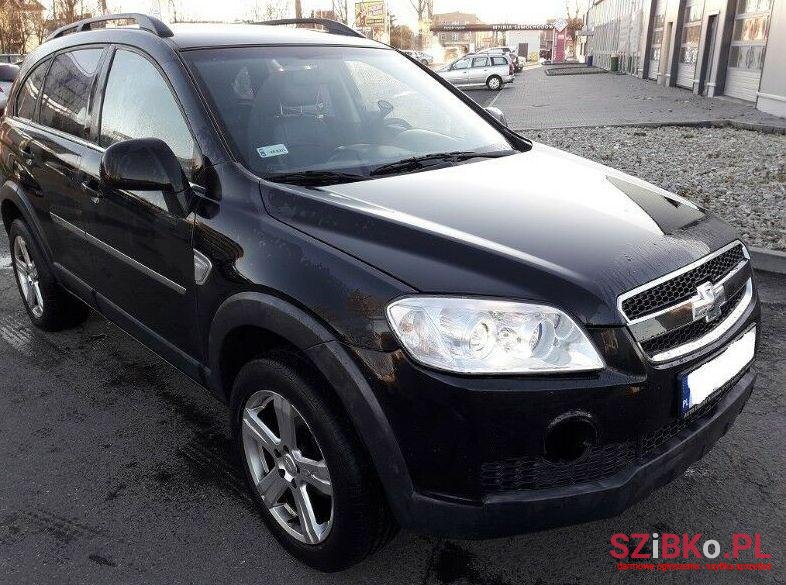 2006' Chevrolet Captiva photo #1