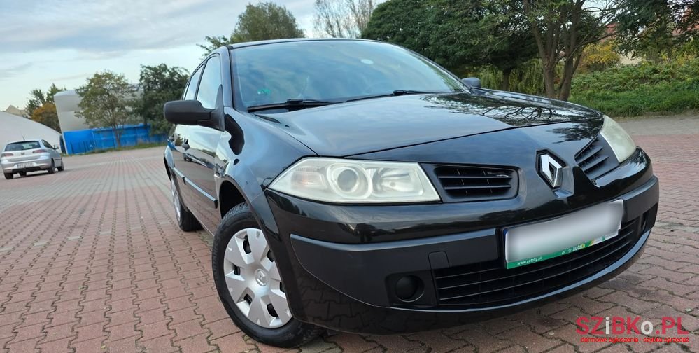 2009' Renault Megane 1.6 Privilege photo #1