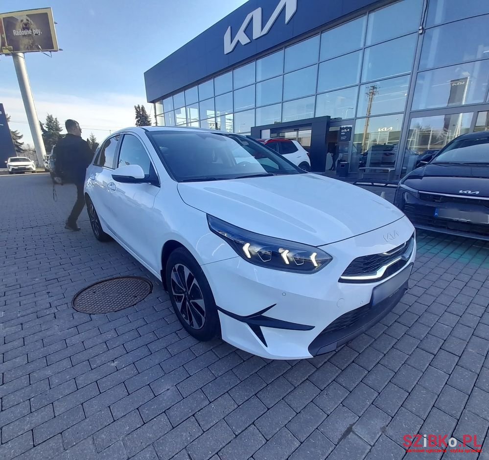 2024' Kia Ceed 1.5 T-Gdi Tribute photo #3