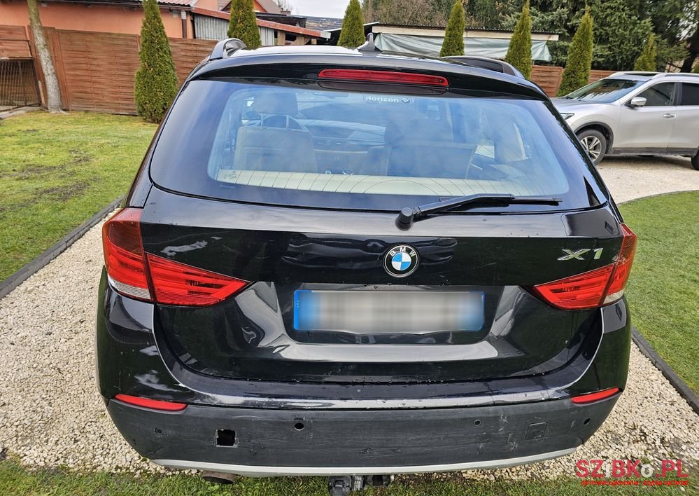 2011' BMW X1 Xdrive20D photo #6