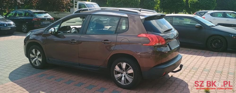 2013' Peugeot 2008 photo #1