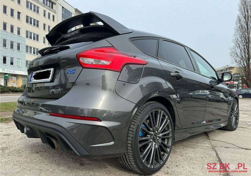 2017' Ford Focus photo #3