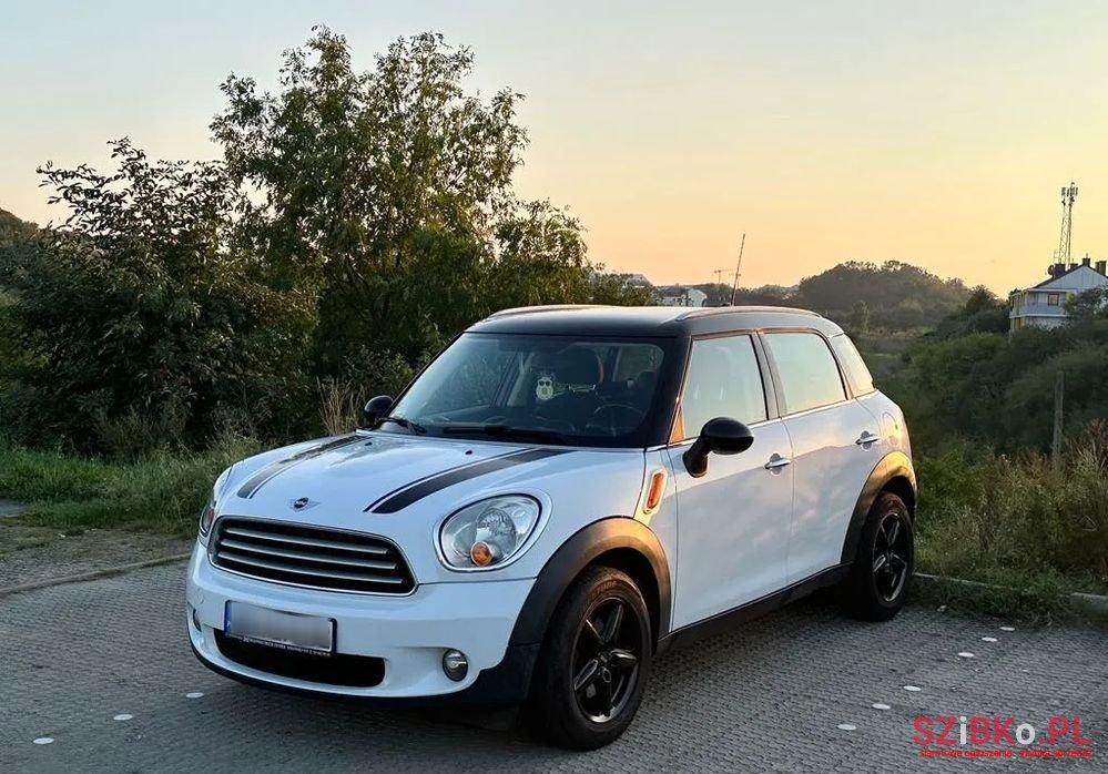 2011' MINI Countryman Cooper photo #1