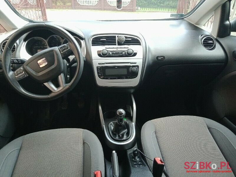 2010' SEAT Altea photo #5