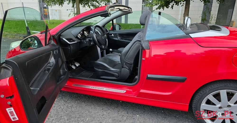 2007' Peugeot 207 1.6 Vti Sporty photo #6